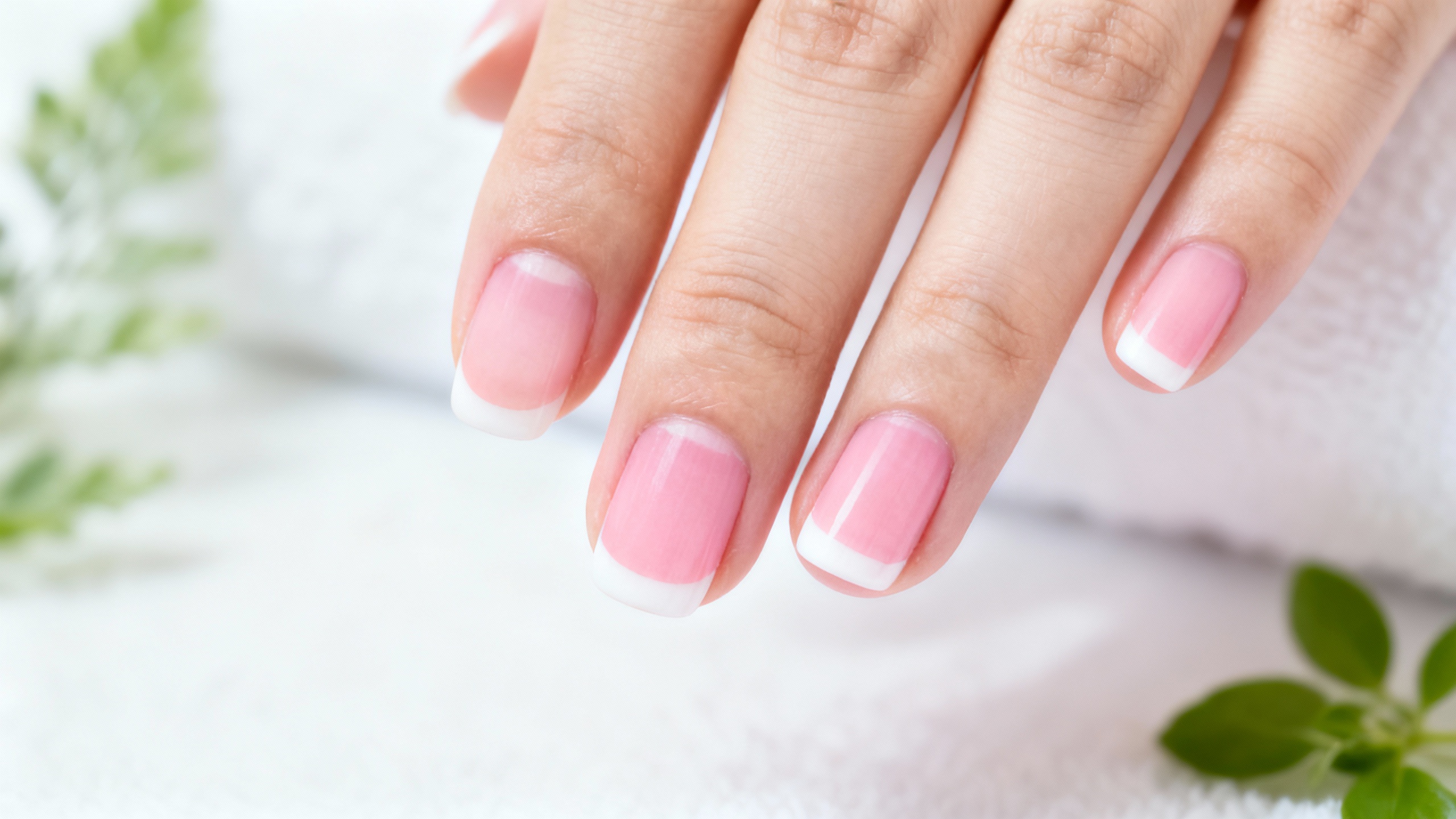 Featured image for Understanding the Impact of White Superficial Onychomycosis on Nail Health